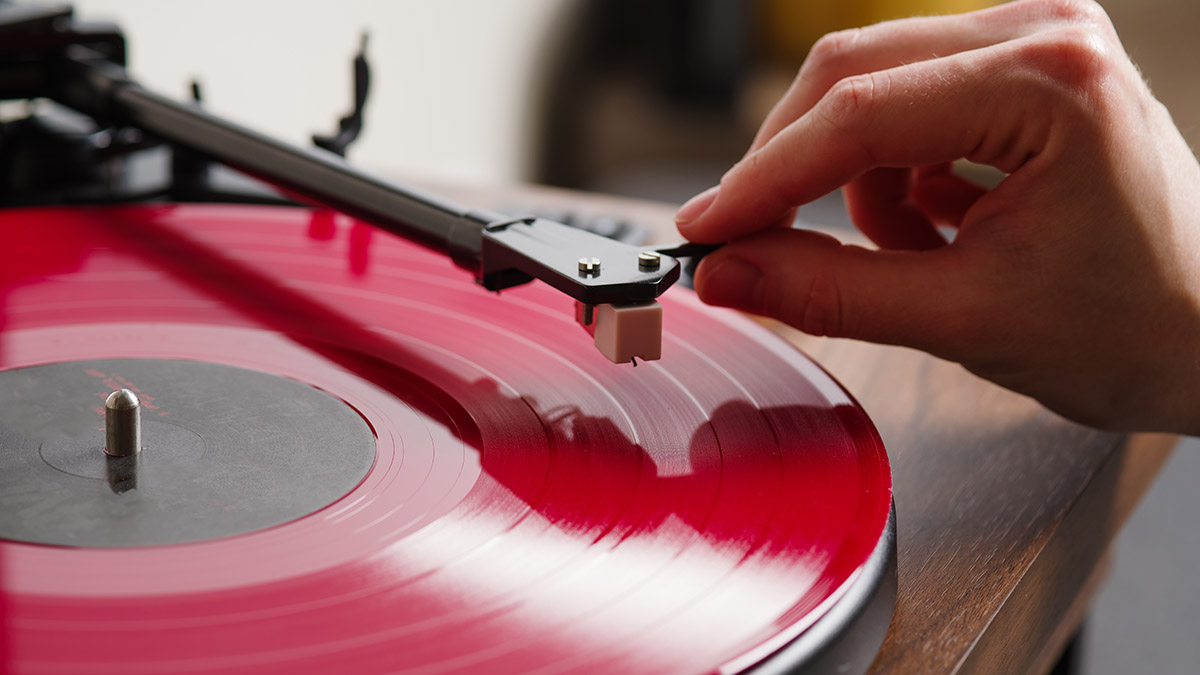 Troubleshoot A Turntable With Low Volume